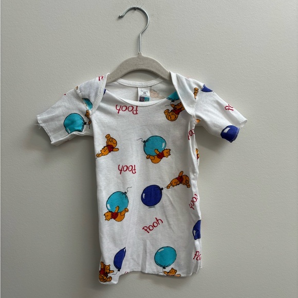 Vintage Pooh shirt - Picture 1 of 5